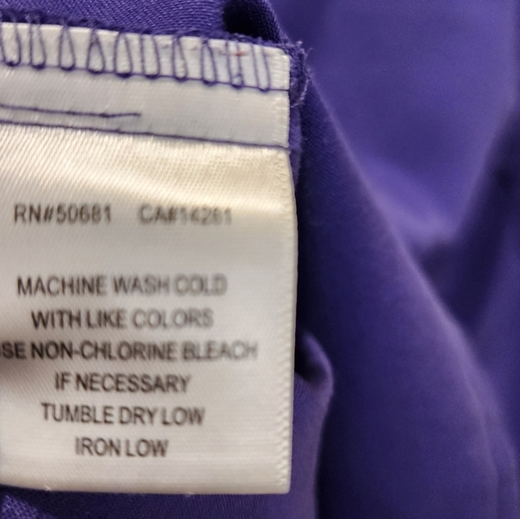 GREY'S ANATONY Women Purple Scrub Top Size L - Picture 7 of 12